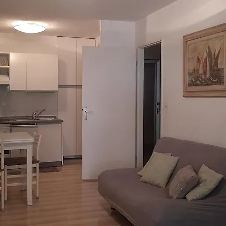Le Golf Apartment *